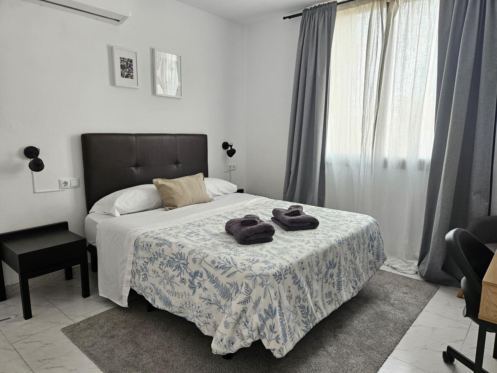 Oceanview Terrace Apartment 푸엔히롤라 외부 사진