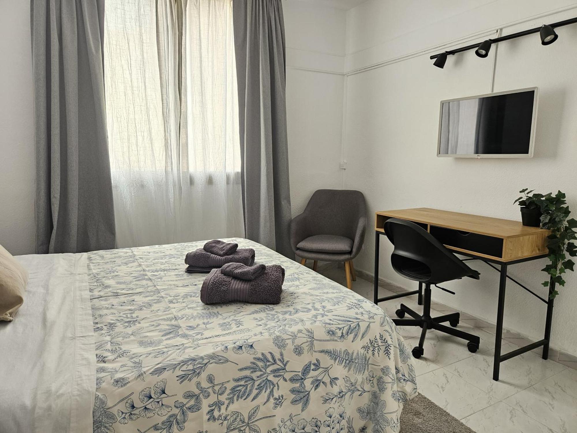 Oceanview Terrace Apartment 푸엔히롤라 외부 사진